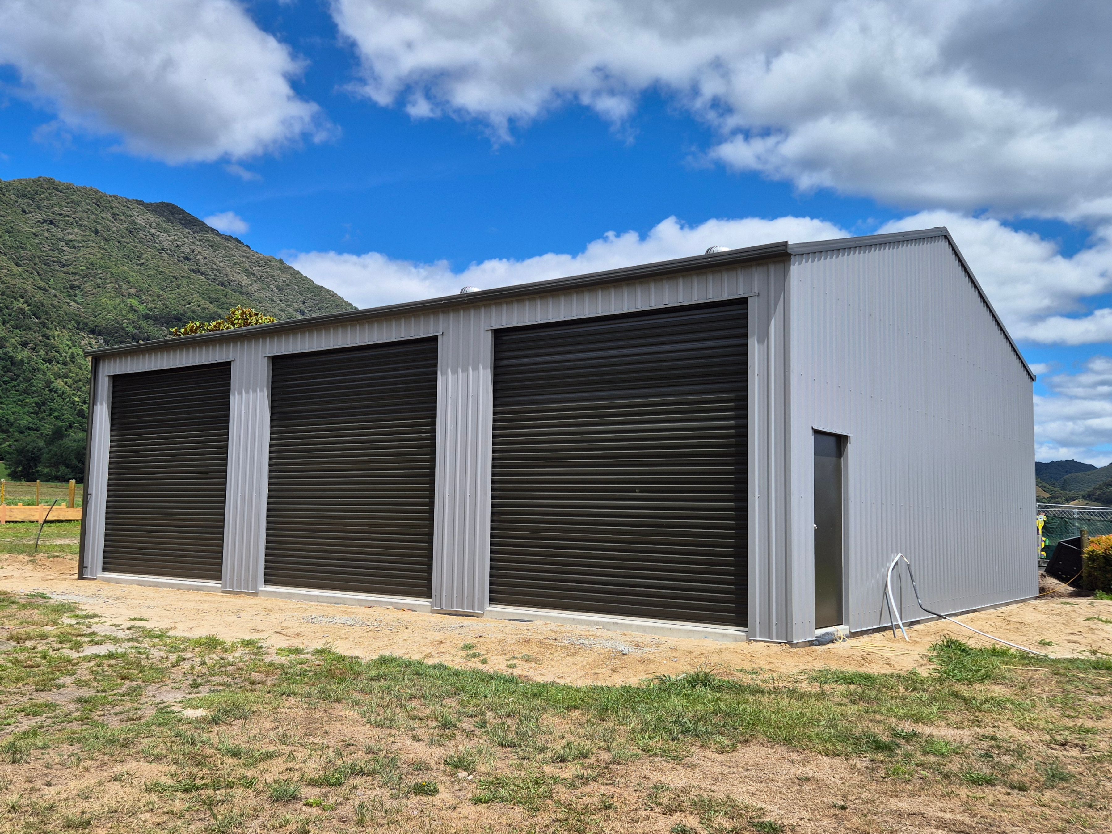 Niven Gable 12x10x3.6   Sandstone Grey walls + Karaka doors, roof, gutters,barges