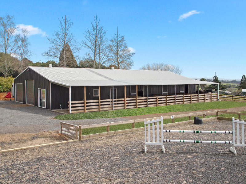 Counties BOTY 2022   horse stables (3) 800 x 600